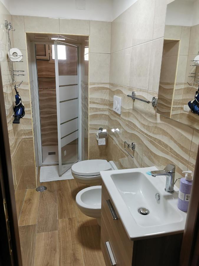 Appartement La Casa Di Aurora à Naples Extérieur photo