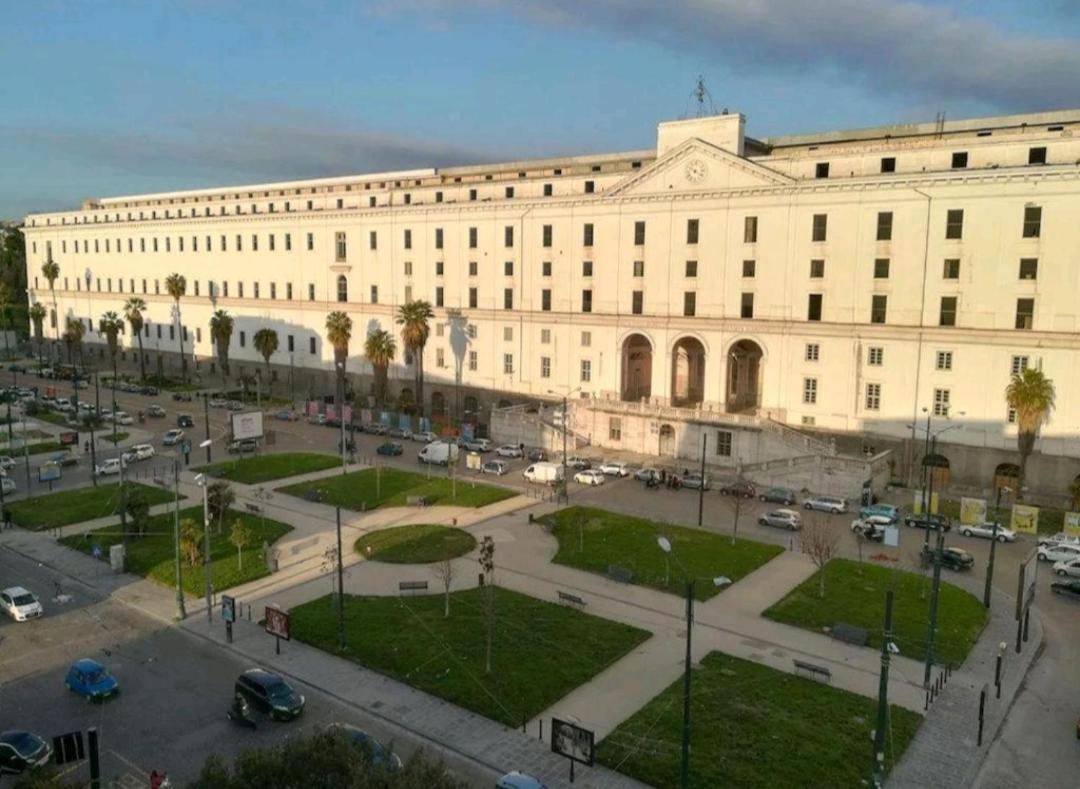 Appartement La Casa Di Aurora à Naples Extérieur photo