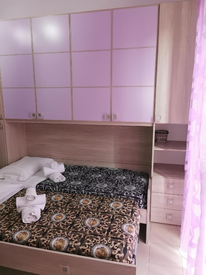 Appartement La Casa Di Aurora à Naples Extérieur photo
